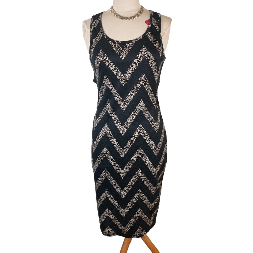 Sold! Modern Zig Zag Animal Print Body-con Dress